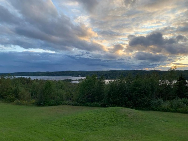 Auberge Motel Panorama image 9